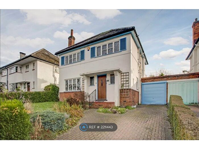 4 Bedroom Detached House To Rent In Cranbourne Drive, Pinner, HA5