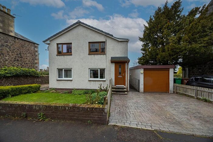 2 Bedroom Flat For Sale In Queen Street, Newport On Tay, DD6