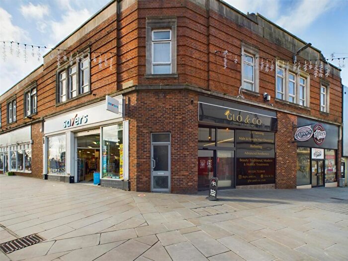 1 Bedroom Apartment For Sale In Market Street, Morecambe, LA4