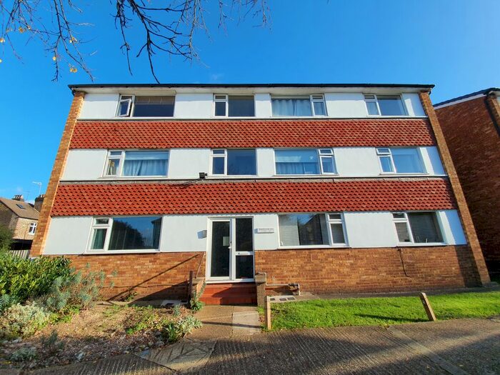 1 Bedroom Flat To Rent In Bessborough Road, Harrow, HA1