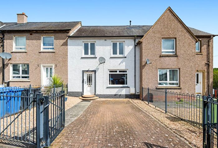 3 Bedroom Terraced House To Rent In Woodside Place, Bridgend, EH49