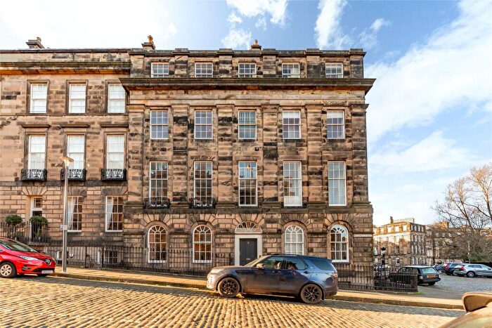 4 Bedroom Apartment For Sale In Forres Street, Edinburgh, EH3