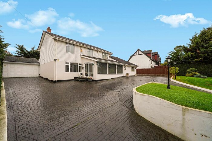 6 Bedroom Detached House To Rent In London Road, Ditton, ME20