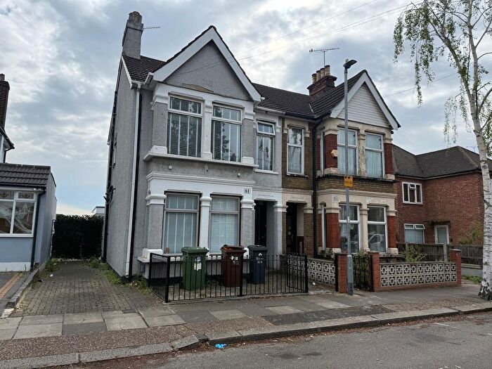 5 Bedroom Detached House To Rent In Saville Road, Chadwell Heath, RM6