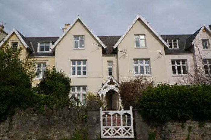 2 Bedroom Flat To Rent In Courtenay Park, Newton Abbot, TQ12