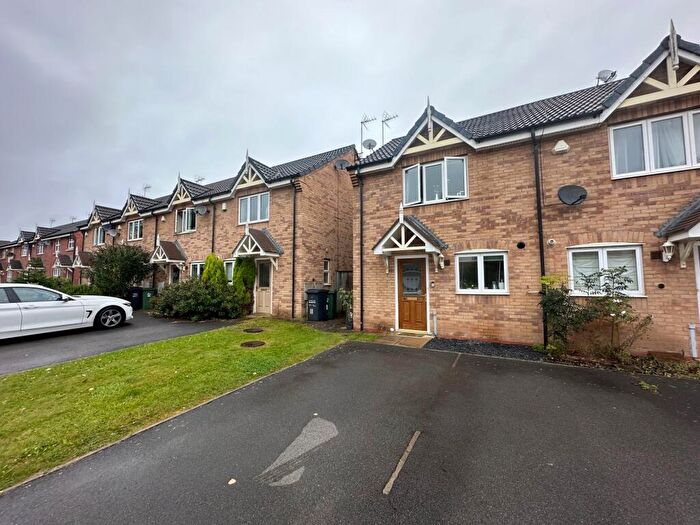 2 Bedroom End Of Terrace House To Rent In Newstead Way, Loughborough, Leics, LE11