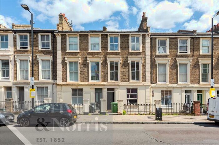 3 Bedroom Apartment To Rent In Junction Road, Archway, London, N19