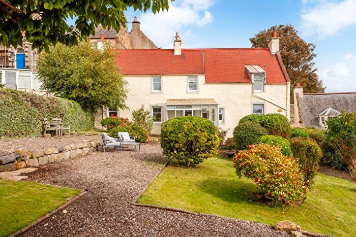 2 Bedroom Flat For Sale In Cove Wynd, Pittenweem, Anstruther, KY10