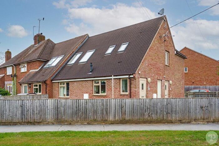 2 Bedroom Apartment To Rent In Ambrose Rise, Wheatley, OX33