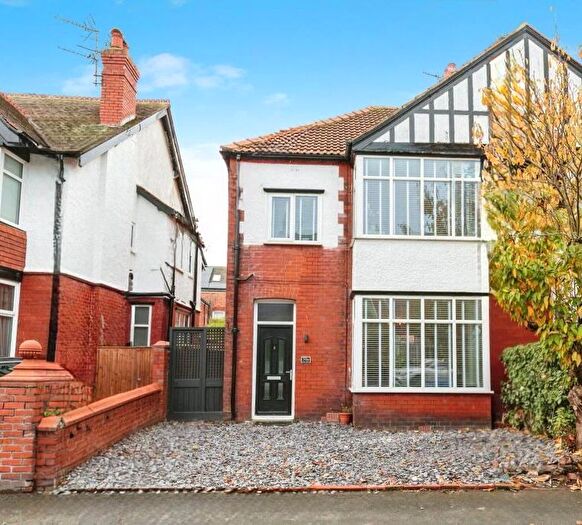 4 Bedroom Semi Detached House For Sale In Park Road, Lytham St. Annes, FY8