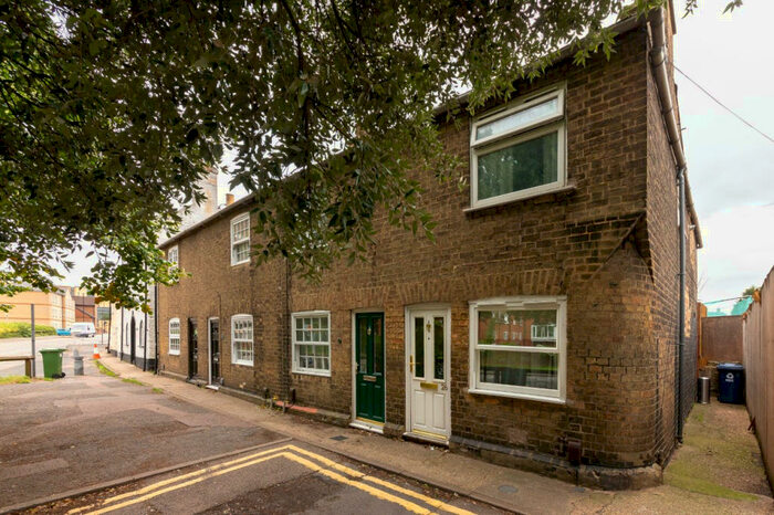 2 Bedroom Terraced House To Rent In St. Johns Street, Huntingdon, Cambridgeshire, PE29