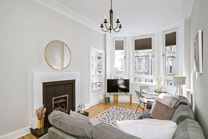 2 Bedroom Flat For Sale In / Easter Road, Leith, Edinburgh, EH7