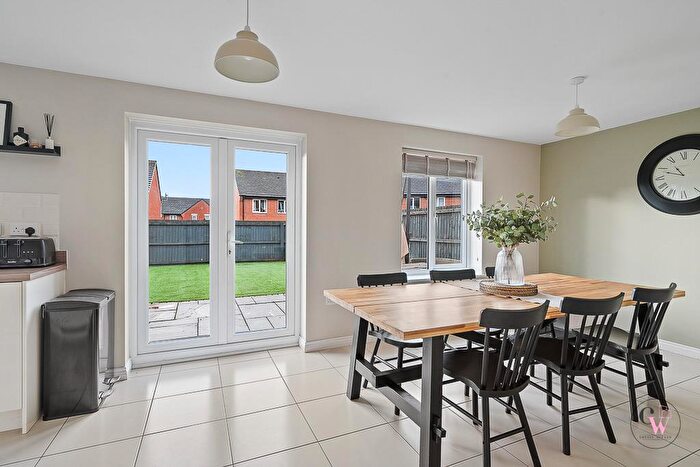 4 Bedroom Detached House For Sale In Mcluskey Heights, Winsford, CW7