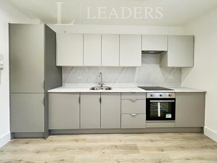 1 Bedroom Flat To Rent In Cornwalls Meadow, Buckingham, MK18