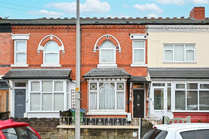 3 Bedroom Terraced House For Sale In Milcote Road, Bearwood, West Midlands, B67