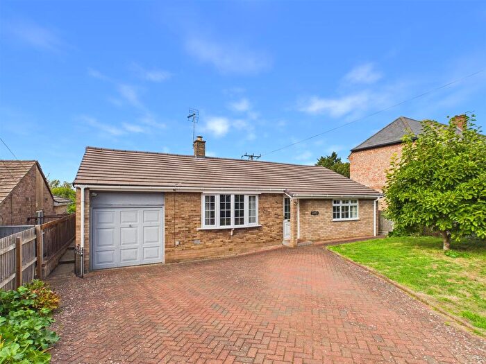 3 Bedroom Detached Bungalow For Sale In Toll Bar, Great Casterton, Stamford, PE9