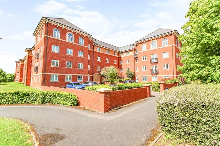 2 Bedroom Apartment To Rent In Saltash Road, Swindon, SN2