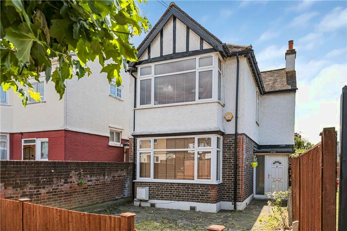 3 Bedroom Terraced House To Rent In Garden Avenue, Mitcham, Surrey, CR4