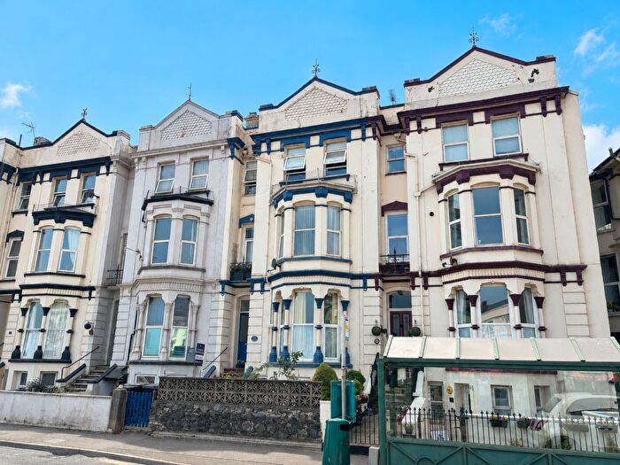 2 Bedroom Flat For Sale In Brookdale Terrace, Dawlish, EX7
