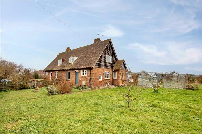 3 Bedroom Semi-Detached House For Sale In Signpost Field, Three Elm Lane, Golden Green, Tonbridge, TN11