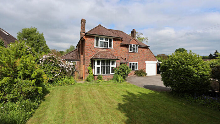 4 Bedroom Detached House To Rent In Wycombe Road, Great Missenden, HP16