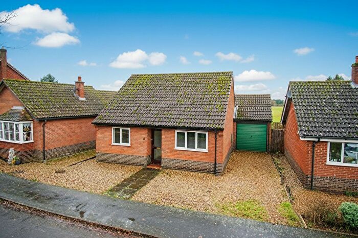 2 Bedroom Detached Bungalow For Sale In Rectory Gardens, Hingham, Norwich, NR9