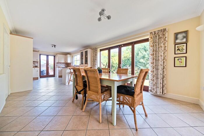 4 Bedroom Detached House For Sale In Convent Lane, Emsworth, PO10