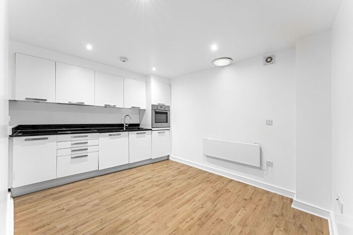 Studio To Rent In Old Street, London, EC1V