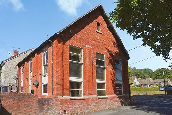 1 Bedroom Flat For Sale In Castle Hill Lane, Mere, Warminster, BA12