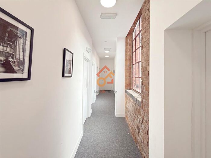 2 Bedroom Flat To Rent In Vittoria Street, Birmingham, B1