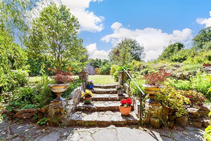 4 Bedroom Detached House For Sale In Highlands Avenue, Ridgewood, Uckfield, East Sussex, TN22