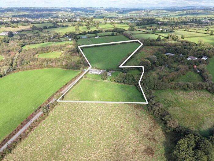 3 Bedroom Smallholding For Sale In Saron, Llandysul, SA44