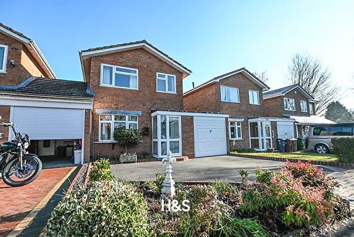 3 Bedroom Detached House To Rent In Myton Drive, Shirley, B90