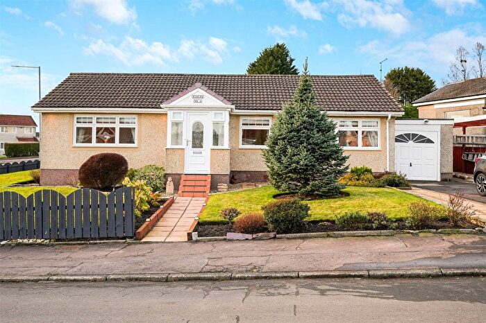3 Bedroom Bungalow For Sale In Croftmoraig Avenue, Moodiesburn, Glasgow, North Lanarkshire, G69