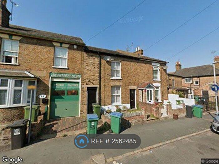 2 Bedroom End Of Terrace House To Rent In Sutton Road, Watford, WD17