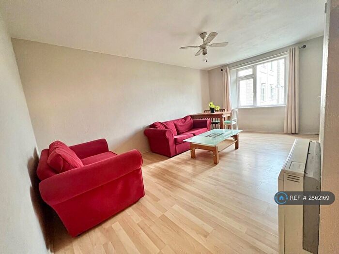 1 Bedroom Flat To Rent In Montague Court, Bristol, BS2