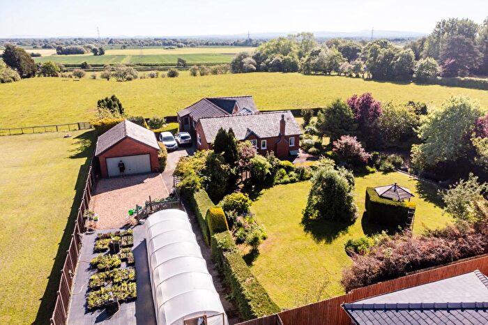 4 Bedroom Detached House For Sale In Hesketh Lane, Tarleton, PR4