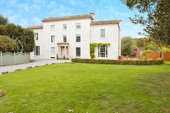 3 Bedroom Property For Sale In Little Witcombe, Gloucester, GL3