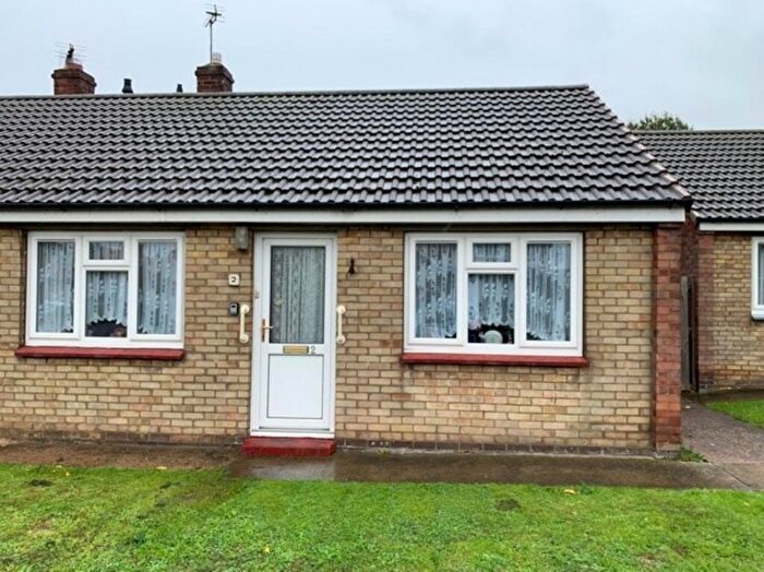 2 Bedroom Bungalow To Rent In Fowler Court, Winterton, DN15