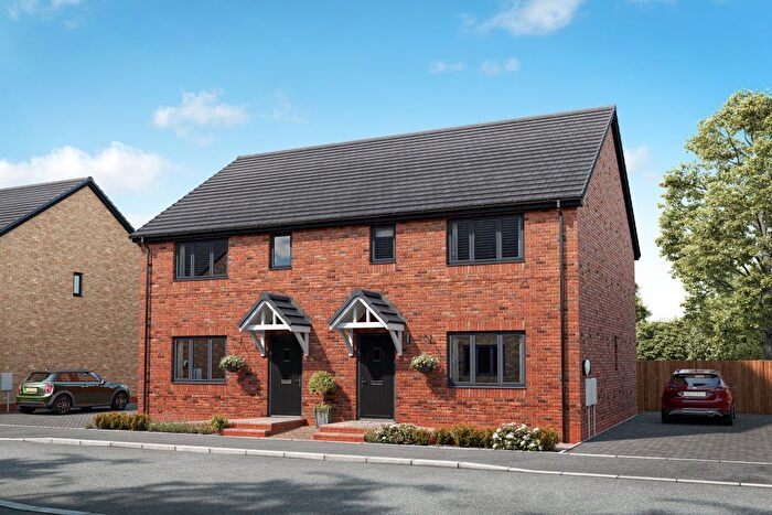 3 Bedroom Town House For Sale In London Road, Daventry, NN11