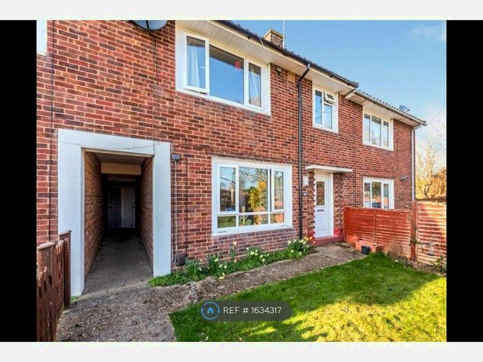 3 Bedroom Terraced House To Rent In Homestead Lane, Welwyn Garden City, AL7