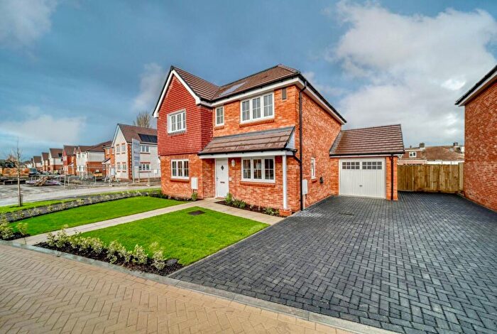 4 Bedroom Detached House For Sale In Shore View, Portchester, PO16