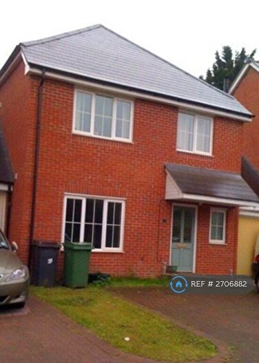 2 Bedroom Flat To Rent In Headley, Thatcham, RG19