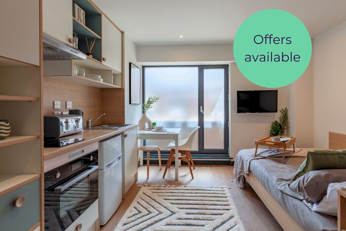 Studio To Rent In Gladstone Road, Exeter, Devon, EX1