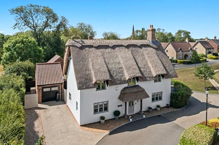 3 Bedroom Detached House For Sale In The Green, Brington, PE28