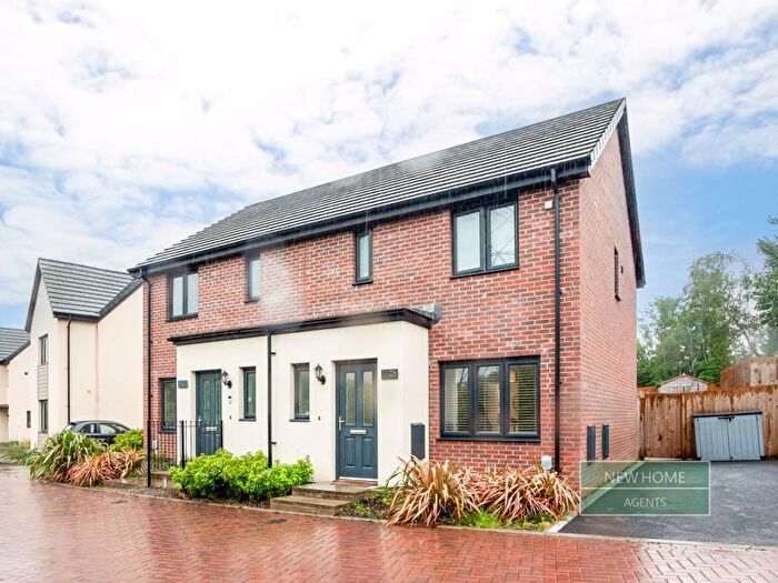 3 Bedroom Semi-Detached House For Sale In Rhodfa Leonard, Old St Mellons, Cardiff, CF3