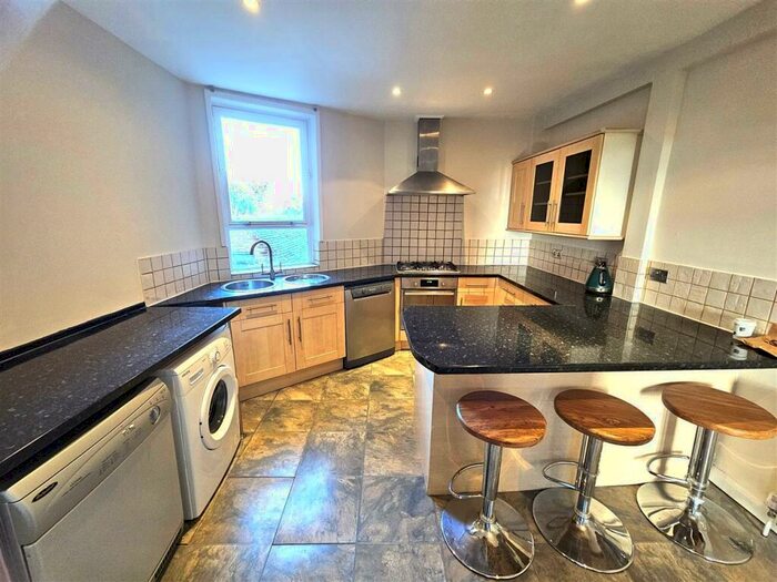 2 Bedroom Maisonette To Rent In Northgate, Canterbury, CT1