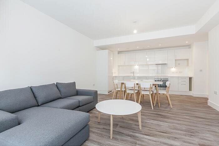 2 Bedroom Apartment To Rent In Argo Apartments, Canning Town London, E16