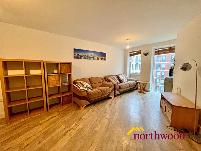 2 Bedroom Flat To Rent In Essex Street, City Centre, Birmingham, B5