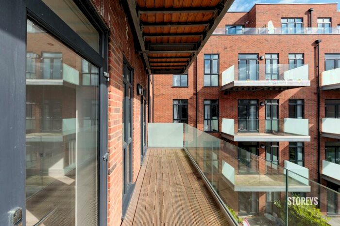 3 Bedroom Apartment To Rent In Rayhouse Court, Clockhouse Avenue, Barking, IG11